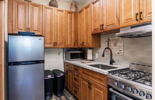 Encinitas Casa | Farm Sanctuary Stay 20 min to the Beach. On 2.5 acres