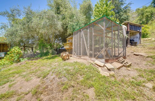 Carpinteria Cabaña | Farmhouse-chic Carpinteria Cottage w/ Pool Access