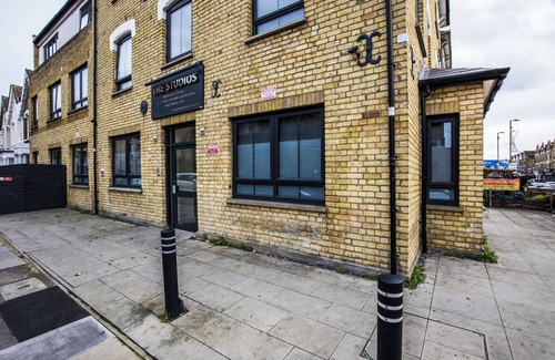 Harringay Apartamento | Fast Wifi 8 Tube 8 Parking