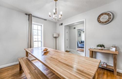 Parkway Village Casa | Fenced Yard Centrally Located-Parkway Village Pad