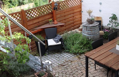 Neustadt-Konigsbach Casa | Ferienhaus Am Marienbrunnen - Ferienhaus, Dusche und Bad, WC, 2 Schlafräume