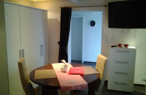 Oberhausen Apartamento | Ferienhaus am Erlenbach