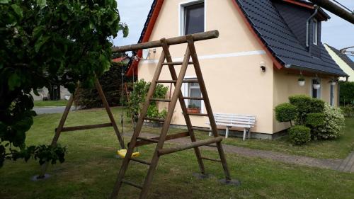 Ummanz Apartamento | Ferienhaus Monika