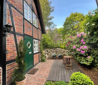 Sankt Dionys Casa | Ferienhaus unter Reet im Heidedorf Sankt Dionys bei Lüneburg