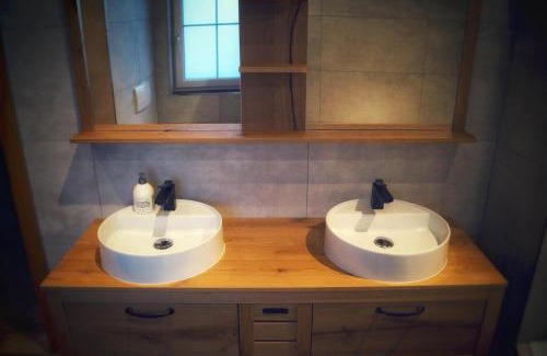 Radfeld Apartamento | Ferienwohnung Alpbachtal