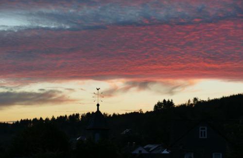 Bernshausen Apartamento | Ferienwohnung Am Sonnenhang Blecher