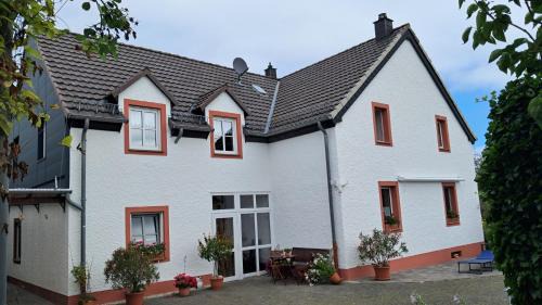 Esch Apartamento | Ferienwohnung Eifelgold Esch