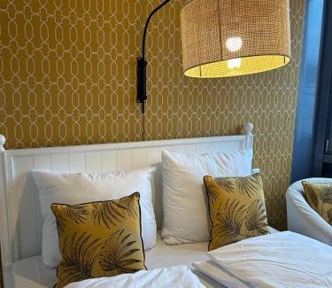 Hamburg-Barmbek Apartamento | Ferienwohnung Gipfelstube 50 a mit Balkon, gute Verkehrsanbindung