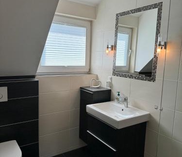 Ueß Apartamento | Ferienwohnung Maas