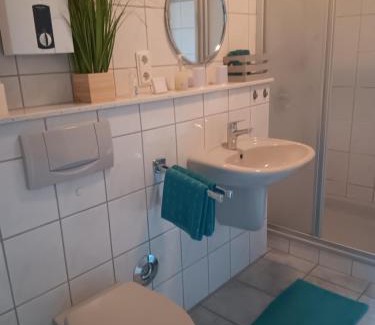 Heiligkreuz Apartamento | Ferienwohnung Mattheiser Weiher
