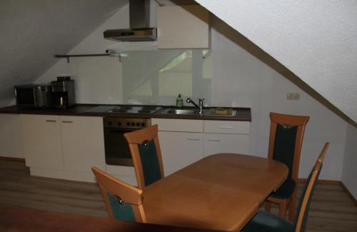 Sehmatal Apartamento | Ferienwohnung mit Balkon