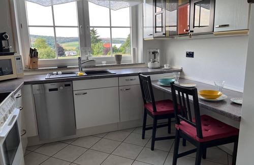 Meinerzhagen Apartamento | Ferienwohnung Orth, Tor zum Sauerland, mit großer Terrasse