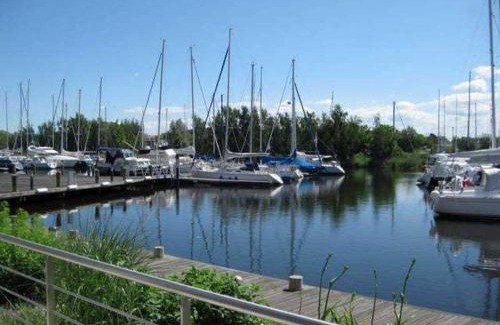 Steinbeckervorstadt Apartamento | Ferienwohnungen Am Yachthafen