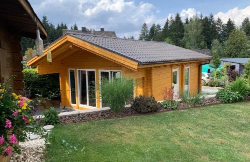 Steinbach am Wald Apartamento | Ferienwohnungen und Gästezimmer Herrmann