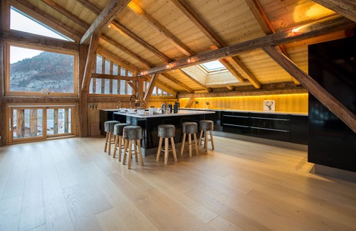 Samoens Chalet De Esquí | Ferme Maison Neuve, Chalet de lujo moderno con sauna en Sixt