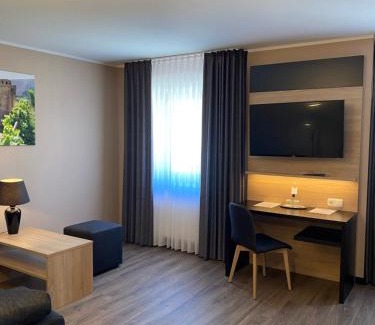 Doerscheid Hotel | FETZ DAS LORELEY HOTEL