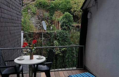 Monschau Apartamento | FeWo 2 im Geschenkehaus