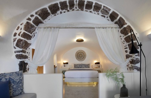 Oia Hotel | Filotera Suites