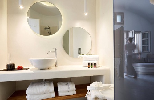 Oia Hotel | Filotera Suites