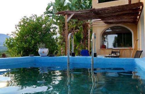 Callosa d' En Sarria Cabina | Finca Caracol