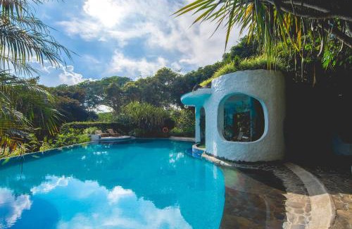 Santa Bárbara de Heredia Hotel | Finca Rosa Blanca Coffee Farm and Inn