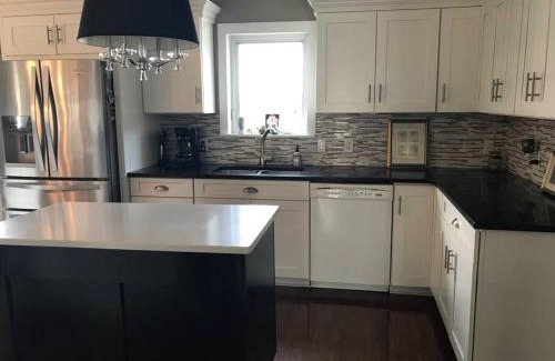 Hammondsport Casa | Finger Lakes Spacious Keuka Hillside