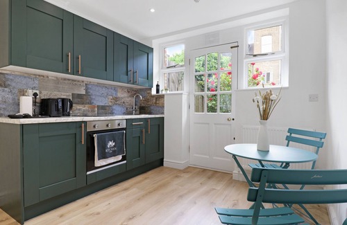 Brownswood Hotel | Finsbury Park Studios