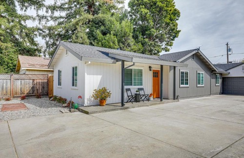 Clarksburg Casa | Fire Pit and Yard Games Inviting Clarksburg Cottage