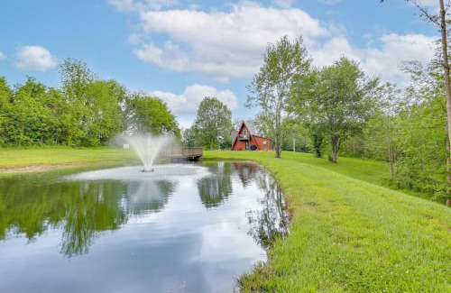 Idlewild Casa | Fire Pit, Grill and On-Site Pond Kenton Cabin