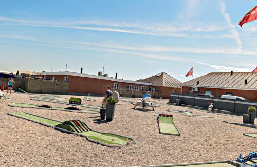 Lakolk Chalet De Esquí | First Camp Lakolk Strand Camping