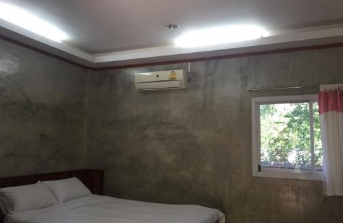 Sisaket Hotel | First Garden Home Resort