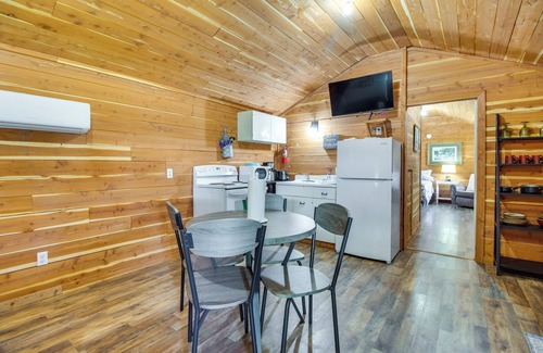 Lakeview Cabina | Fish & Boat: Angler's Cabin 2 Mi to White River