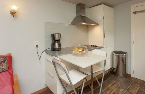 Opglabbeek Chalet De Esquí | Chalet de pesca, Opglabbeek