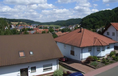 Mittelbrunn Casa | Ciclistas, excursionistas, Buscadores de calma, turistas, instaladores con capacidad para 20 personas