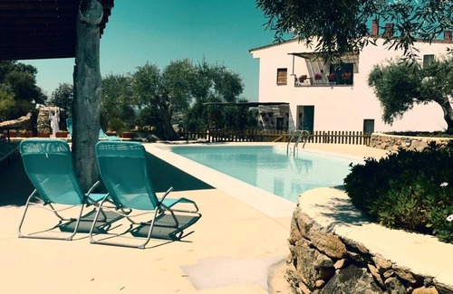 Almoharin Villa | Casa rural de 5 estrellas con piscina
