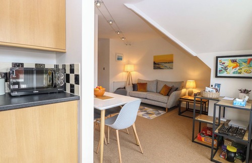 East Runton Cabaña | FLAT 3, pet friendly, country holiday cottage in Cromer