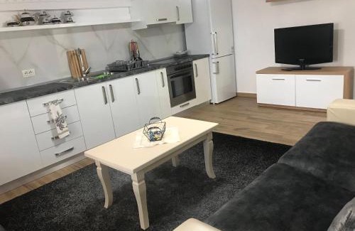 Elbasan Apartamento | Flat Elbasan city center 4