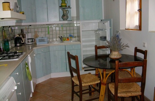 Seillans Apartamento | Piso con vistas sin igual en el Sur de Francia y una magnífica piscina