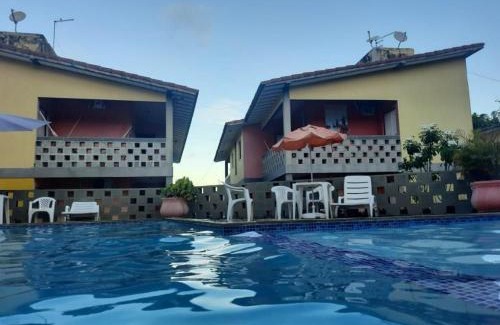 Pilar Casa | Flats no FORTE 200m praia ar piscinas até 8 pessoas portaria 24H