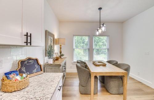 Flippin Casa | Flippin Vacation Rental Walk to White River!