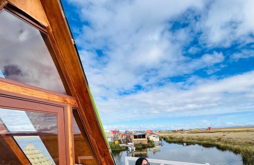 Puno Alquiler De Eote | FLOATING HOTEL IN LAKE TITICACA UROS