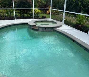 Central Naples Villa | Florida house, 4br 2bt with private pool oasis