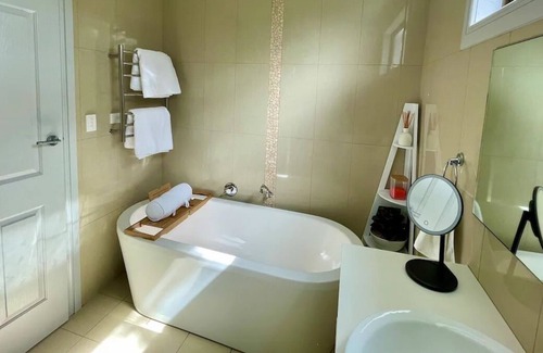 Blewitt Springs Cabaña | Flower Farm Retreat