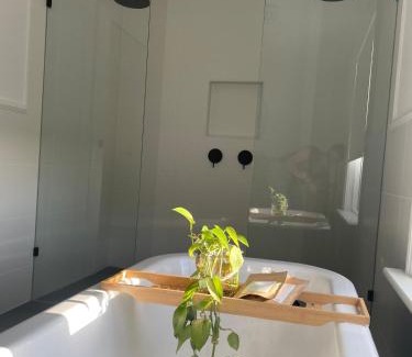 Krondorf Casa | Flume Krondorf Winemakers Haus