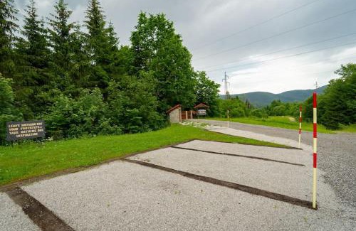 Vrbovsko Chalet De Esquí | Forest Amerika - Ivcakova koliba