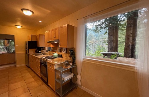Carmel Cabaña | Forest Cottage in Big Sur w/Private Hiking & Hot Tub