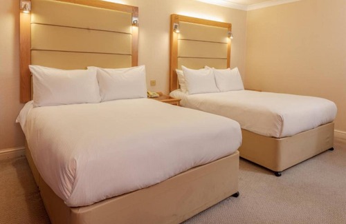 Broughton Hotel | Forest Pines Spa & Golf Resort