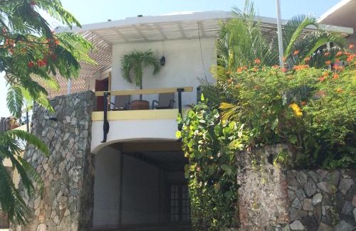Waterfront Hotel | Fort Burt Hotel