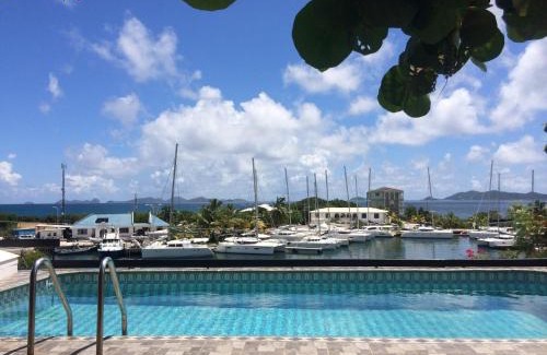 Waterfront Hotel | Fort Burt Hotel