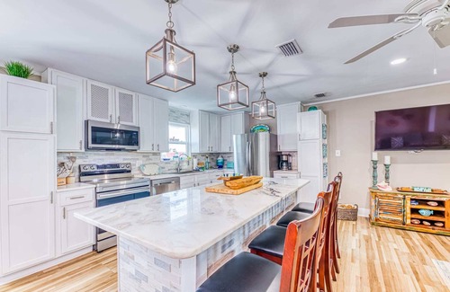 Fort Morgan Pines Casa | Fort Morgan Bay Club - Bring Your Boat! Pool!